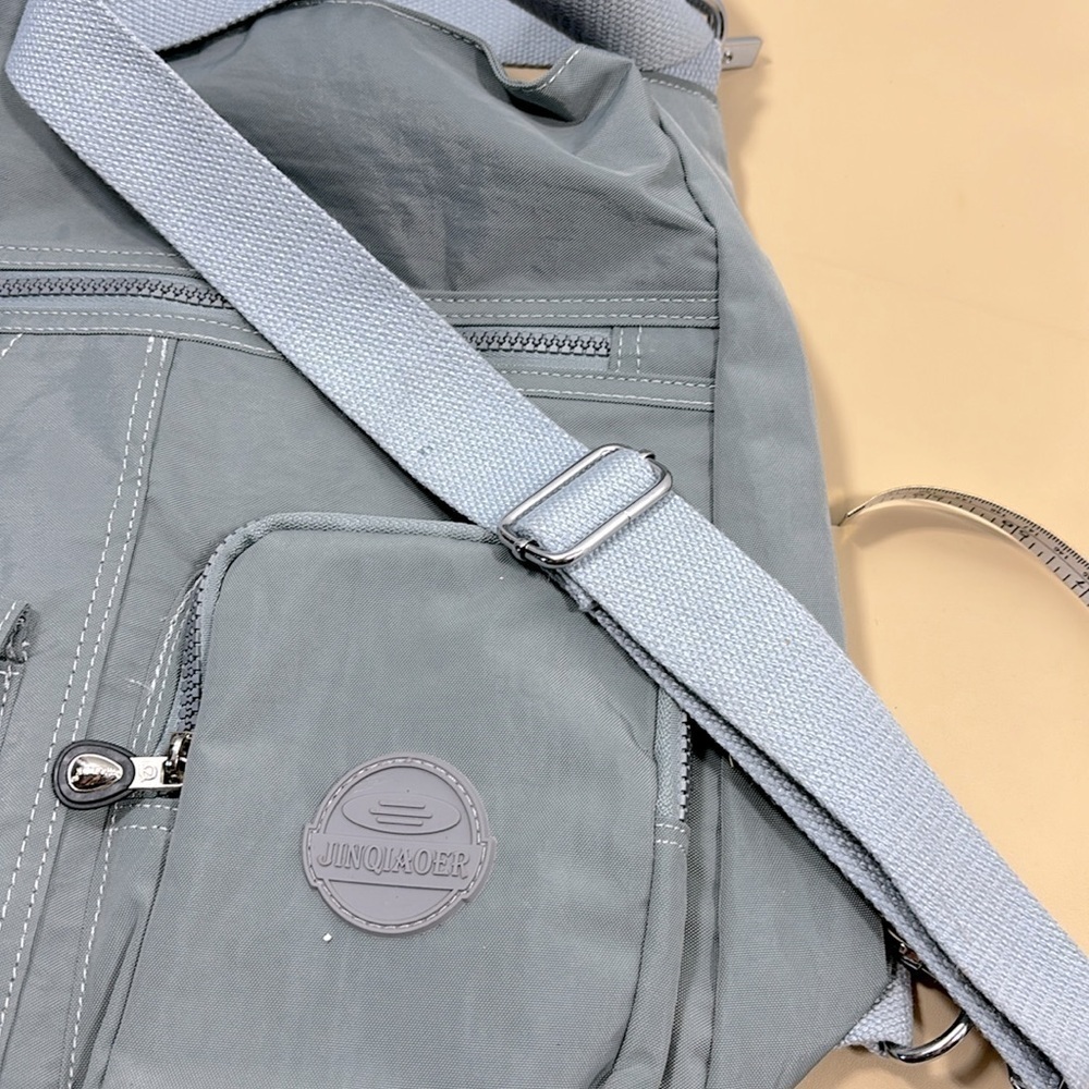 Grey durable medium size backpack/shoulder bag​​​​​​ - Picture 10 of 10